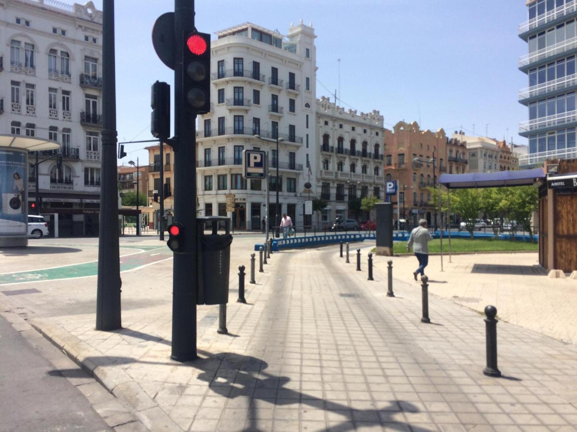 New Calabuig Apartaments Valencia Exterior photo