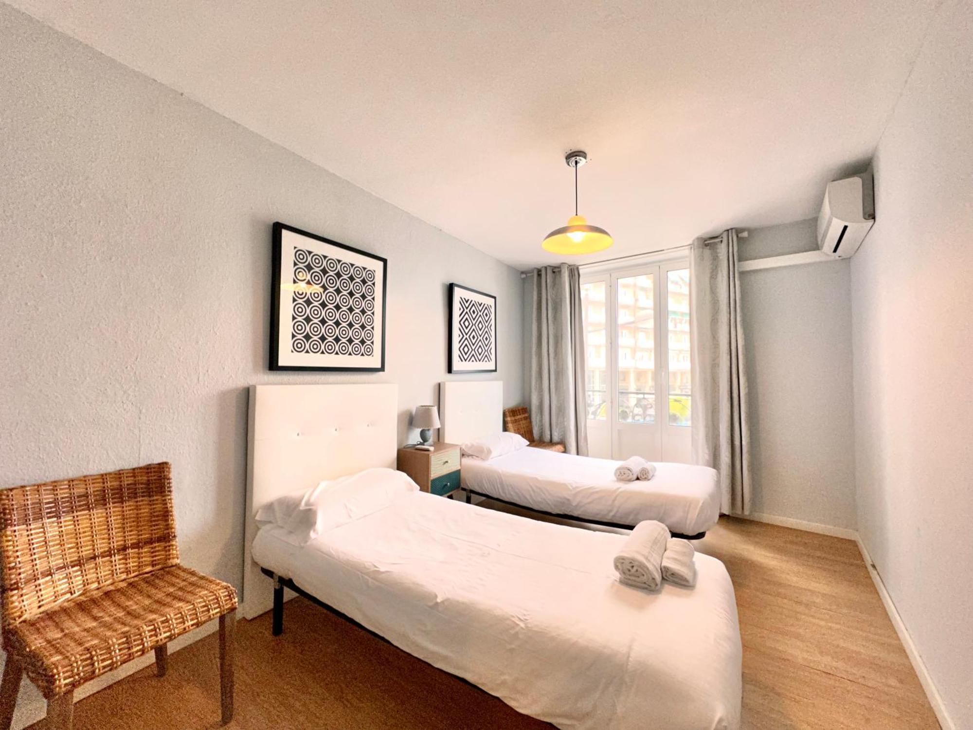 New Calabuig Apartaments Valencia Exterior photo